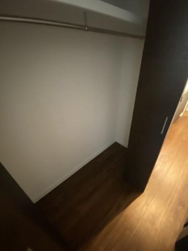 収納(小物を収納するのに便利です)