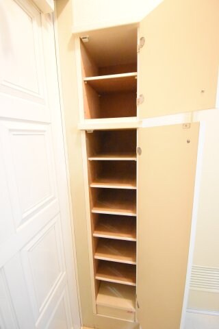 物件内観写真10　(別室参考)