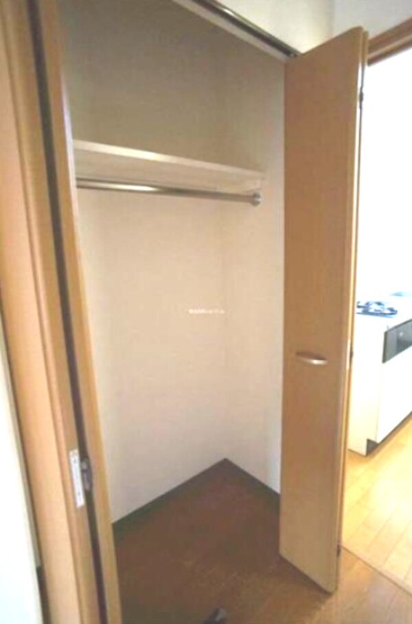 収納(別部屋参考写真)