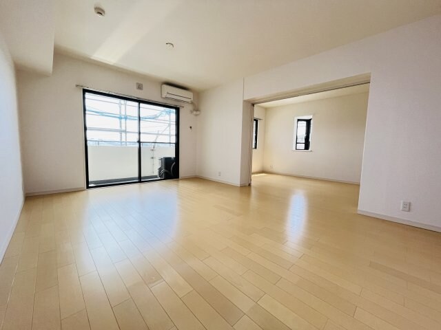 物件内観写真7　(別室参考反転部屋)