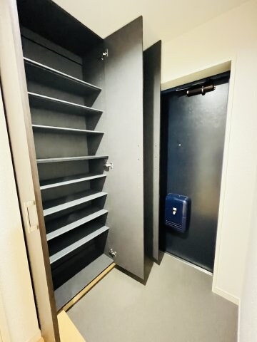 物件内観写真16　(別室参考反転部屋)