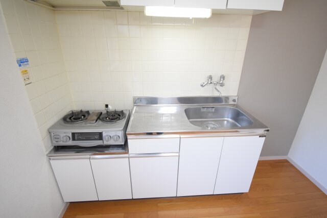 物件内観写真5　(同物件別部屋参考写真です。)