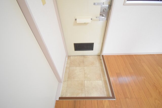 物件内観写真9　(同物件別部屋参考写真です。)