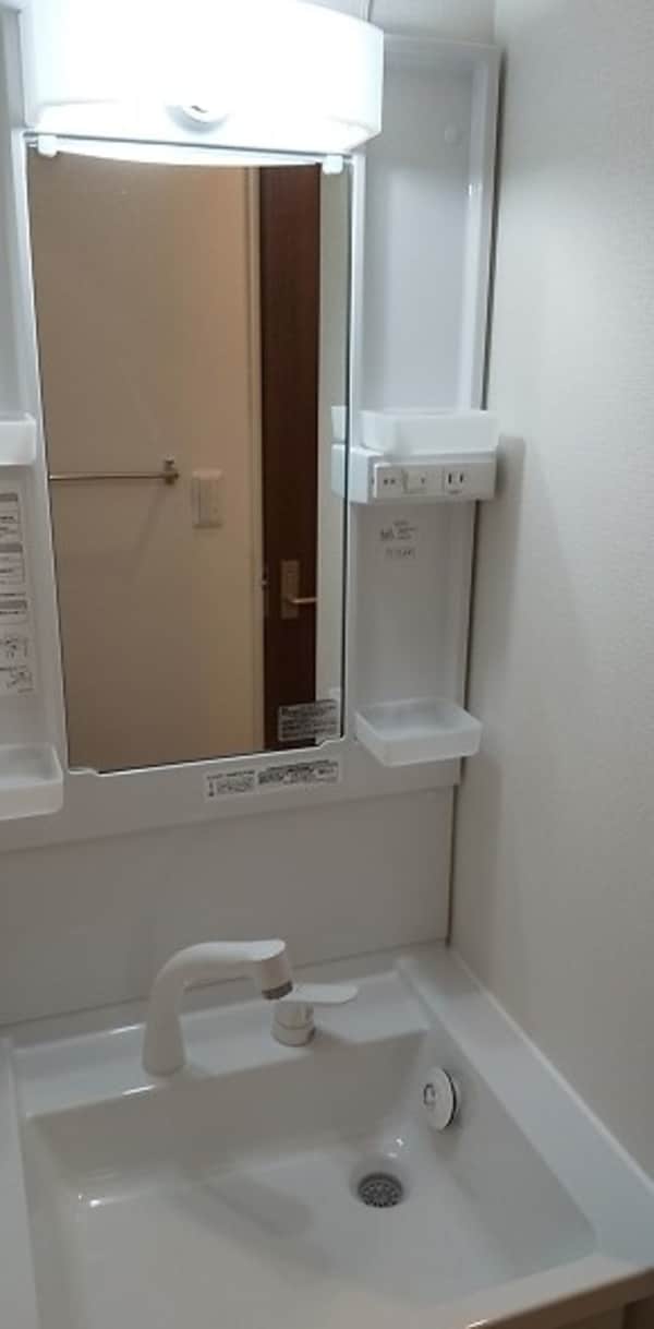 独立洗面台