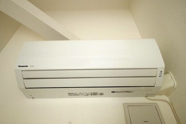 建物設備(エアコン)