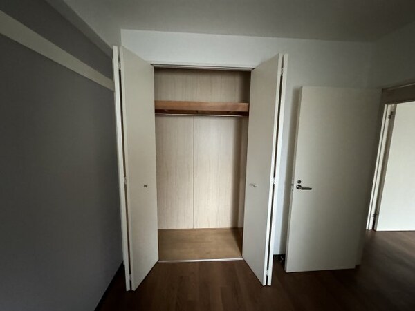 収納(同物件別部屋参考写真です。)