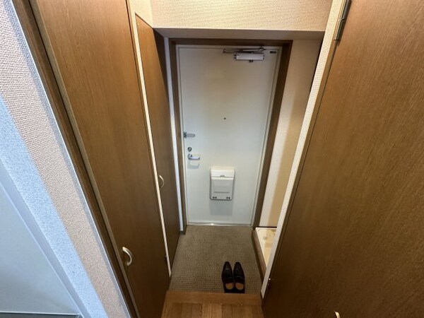 玄関(※別室参考写真)