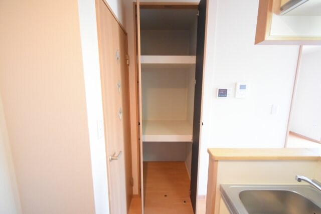 物件内観写真12　(＊別部屋参考写真)