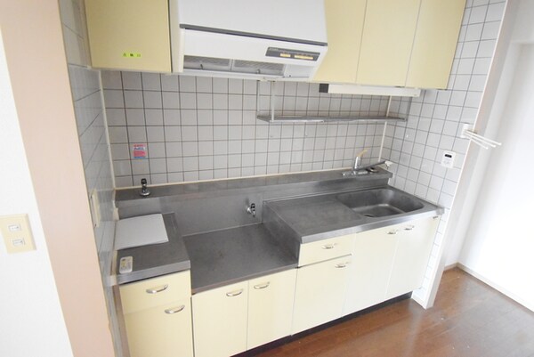 キッチン(別部屋参考写真)