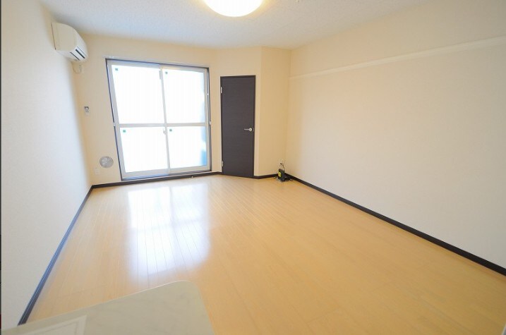 物件内観写真2　(別部屋参考写真)