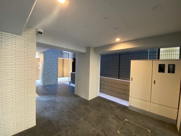 建物設備(落ち着いたロビーです)