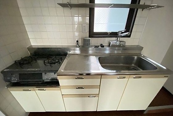 物件内観写真5　(※別部屋参考画像です。)