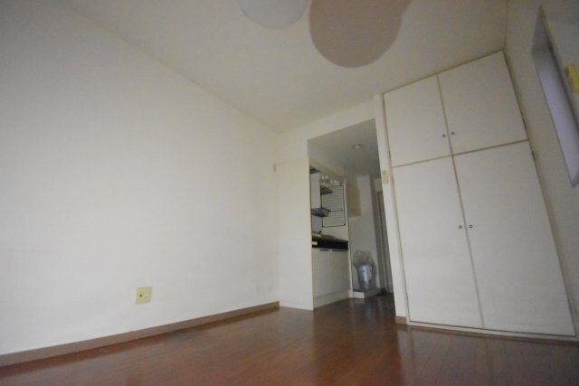 物件内観写真5　(※別部屋参考画像です。)