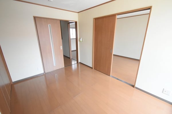 洋室(※別部屋参考画像です。)