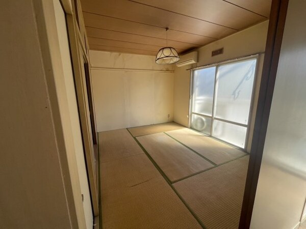 和室(修繕中のお写真です)