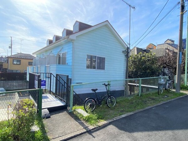 外観(落ち着いた雰囲気の外観です)