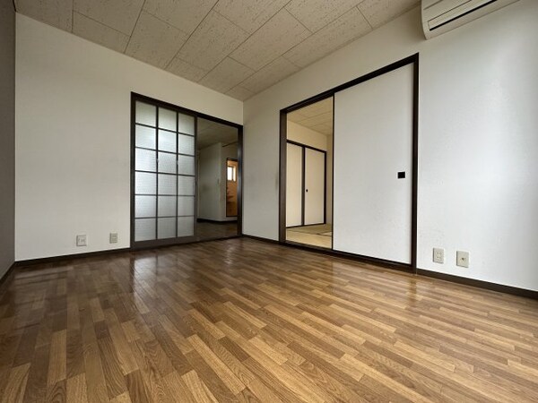 内装他(※別室参考写真)
