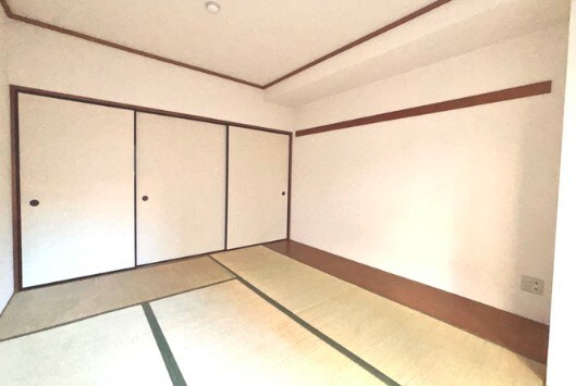 物件内観写真4　(同物件別部屋参考写真です。)