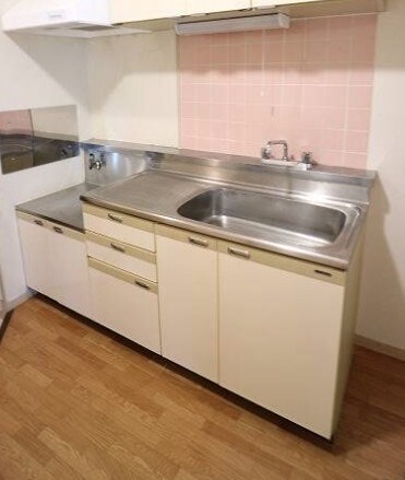 物件内観写真4　(※別部屋参考画像です。)