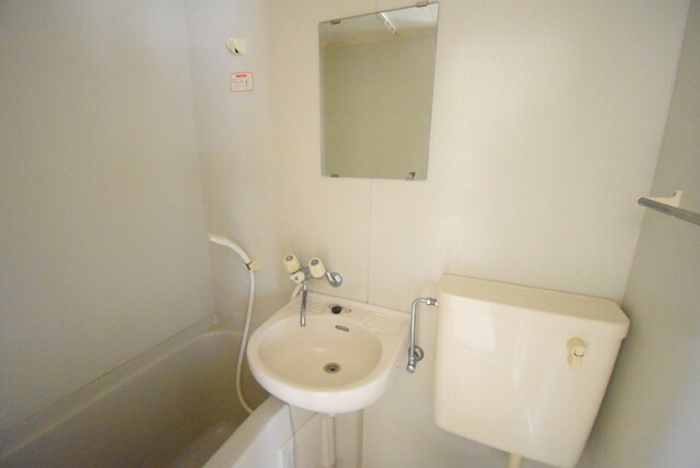 物件内観写真10　(別部屋同仕様のお部屋のお写真です。)