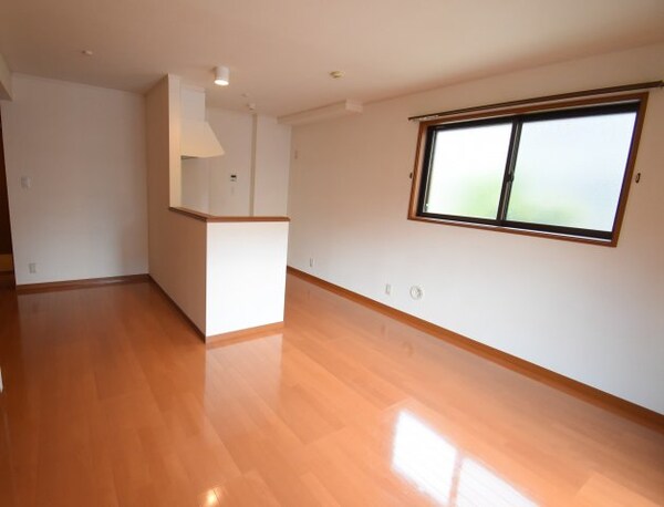 居室(※別室参考写真)