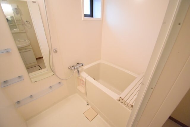 物件内観写真5　(※別室参考写真)