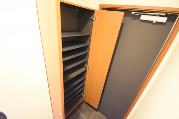 収納(※別室参考写真)