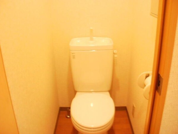 トイレ(別部屋参考写真)