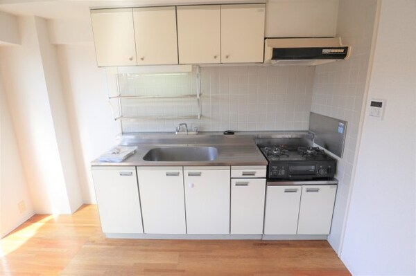 キッチン(キッチンでお料理をお楽しみください)