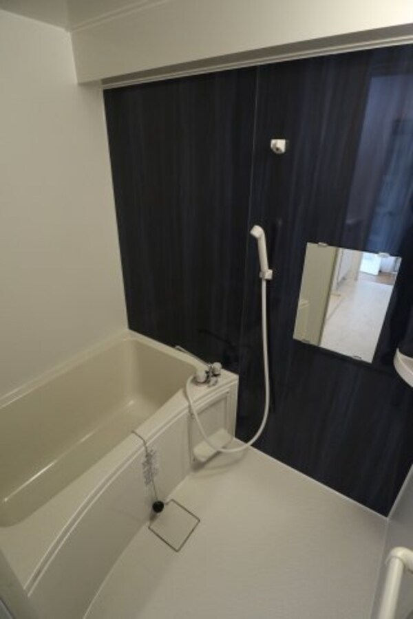 浴室(落ち着いた空間のお風呂です)