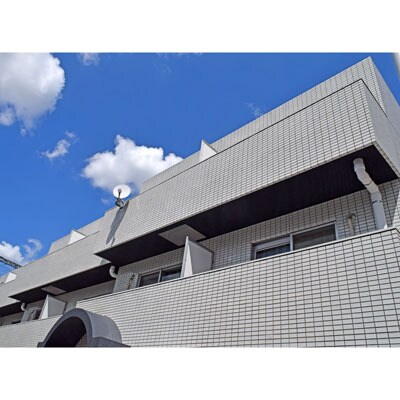 物件外観写真1　(外観も気になるポイント)