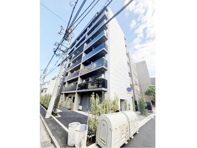 物件外観写真1　(外観もきれいです)