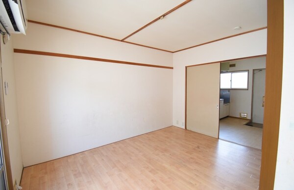 寝室(同仕様写真)