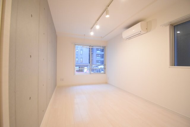 物件内観写真3　(別号室参考写真)