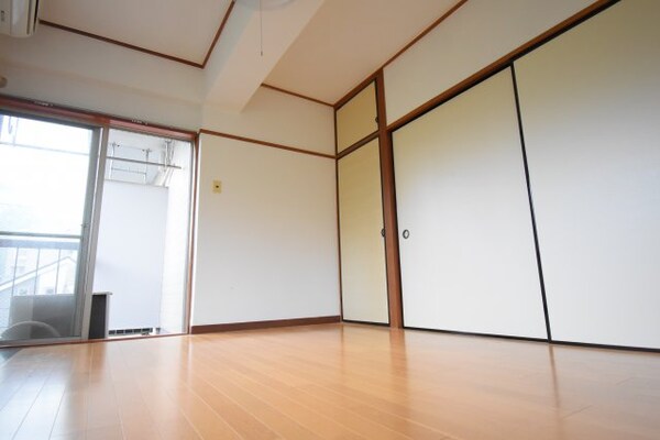 内装他(別部屋の参考写真になります)