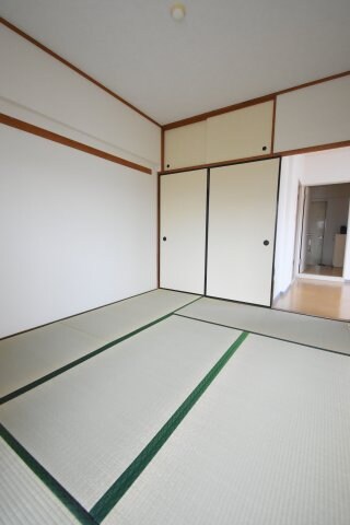 物件内観写真8　(※他の室内写真になります)