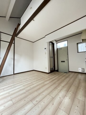 物件内観写真11　(※別部屋参考画像です。)