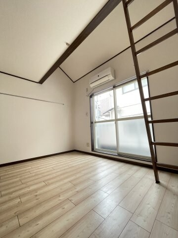 物件内観写真21　(※別部屋参考画像です。)