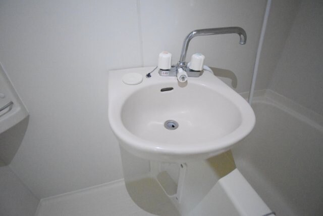 物件内観写真8　(別室参考)