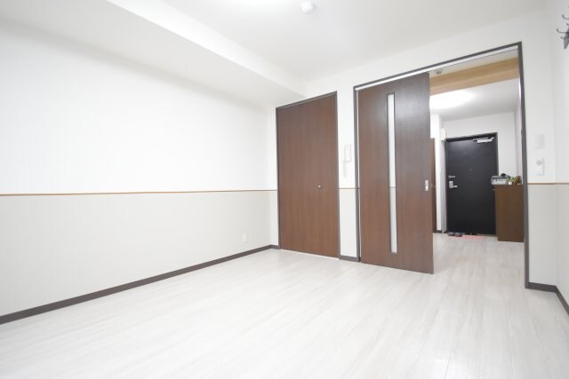 物件内観写真2　(別室写真)