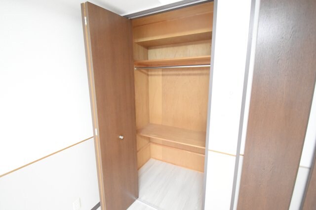 物件内観写真10　(別室写真)