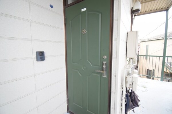 玄関(他号室参考写真)