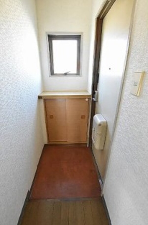 玄関(別部屋参考写真)