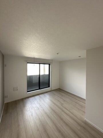 物件内観写真2　(※3号室)