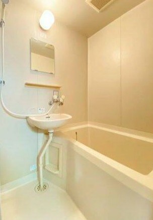 物件内観写真4　(※別室参考写真)