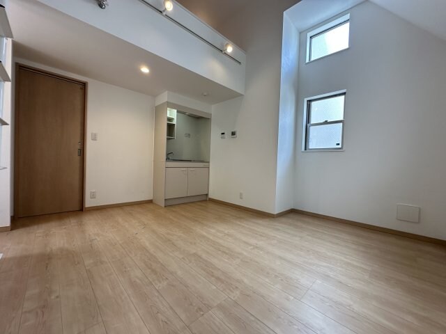 物件内観写真3　(※別室参考写真)