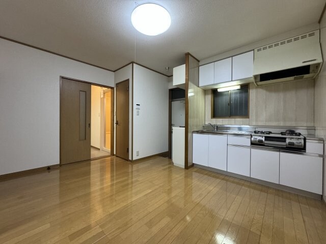 物件内観写真3　(同物件別部屋参考写真です。)