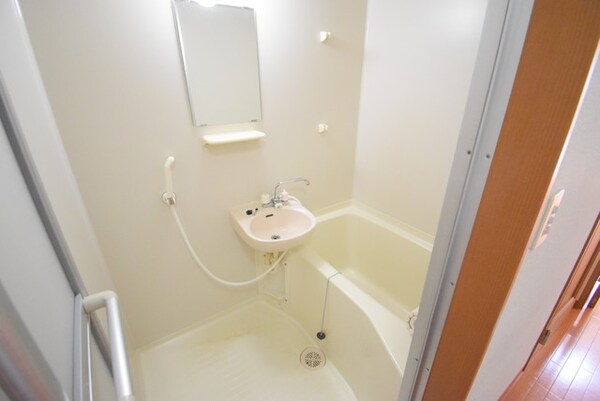 浴室(※別室参考写真)