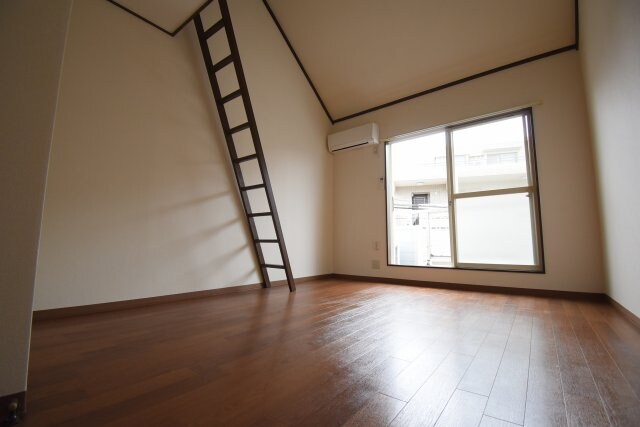 物件内観写真2　(※別部屋参考画像です。)