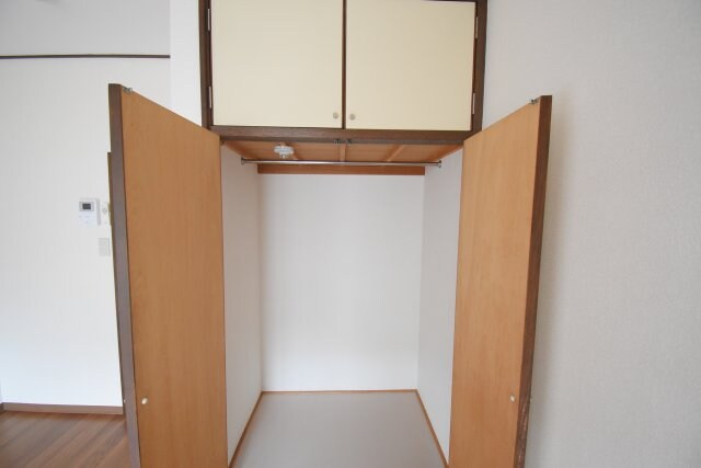 物件内観写真13　(※別部屋参考画像です。)